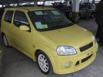 2005 Suzuki Swift Pictures