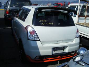 2005 Suzuki Swift Pics