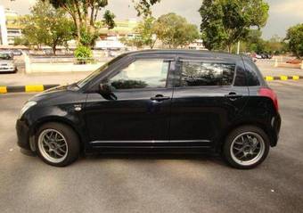 2005 Suzuki Swift Pictures