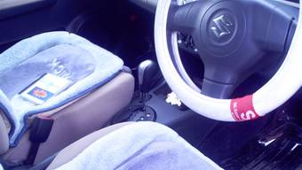 2005 Suzuki Swift Pictures