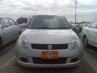 2005 Suzuki Swift Pictures