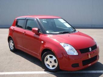 2005 Suzuki Swift Photos