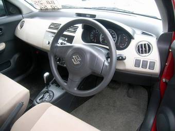 2005 Suzuki Swift Wallpapers