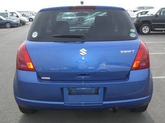 2005 Suzuki Swift Pics