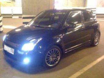 2005 Suzuki Swift Pictures