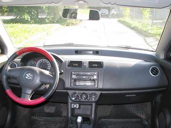 2005 Suzuki Swift For Sale