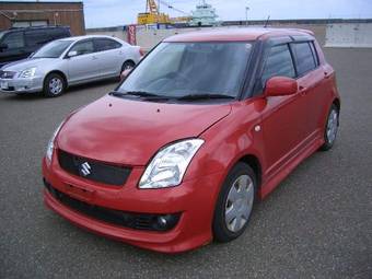 2005 Suzuki Swift Pictures