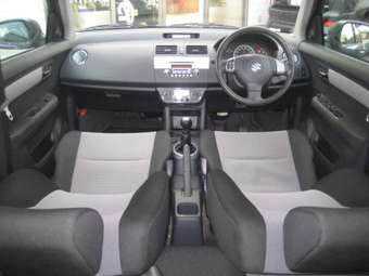 2006 Suzuki Swift Photos