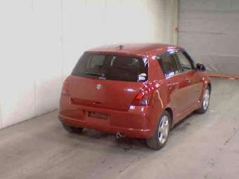 2006 Suzuki Swift Photos