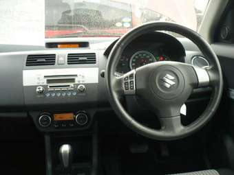 2006 Suzuki Swift Photos