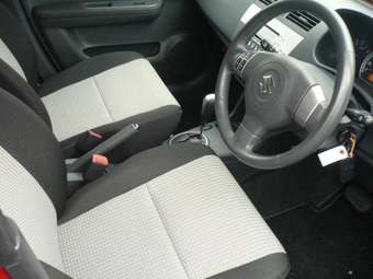 2006 Suzuki Swift Photos