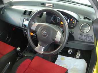 2006 Suzuki Swift Photos