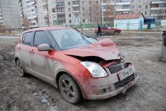 2006 Suzuki Swift Photos