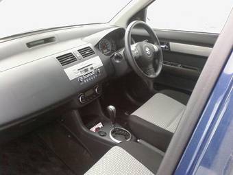 2006 Suzuki Swift Pictures