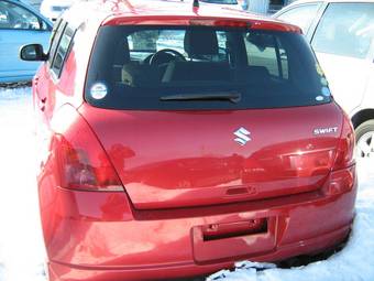 2006 Suzuki Swift Pictures