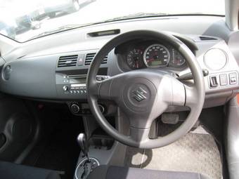 2006 Suzuki Swift Pictures