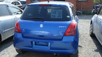 2006 Suzuki Swift Pictures