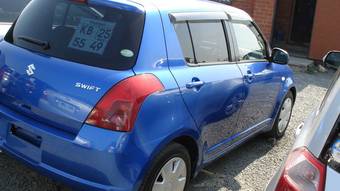 2006 Suzuki Swift Photos