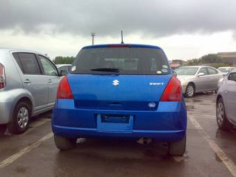 2006 Suzuki Swift Photos