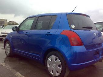 2006 Suzuki Swift Photos