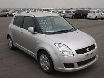 2006 Suzuki Swift Pictures