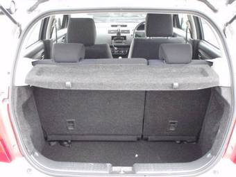 2006 Suzuki Swift Pictures