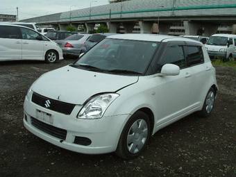 2006 Suzuki Swift Photos