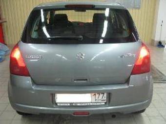 2006 Suzuki Swift Pictures