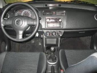 2006 Suzuki Swift Pictures