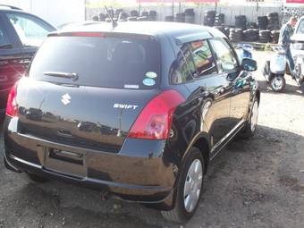 2006 Suzuki Swift Photos