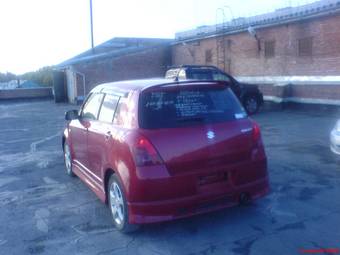 2006 Suzuki Swift Pictures