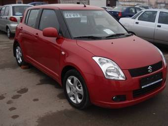 2007 Suzuki Swift Photos