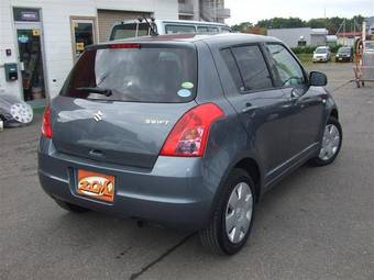 2007 Suzuki Swift Pictures