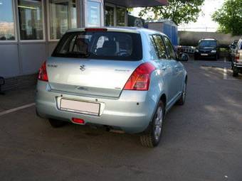 2007 Suzuki Swift Photos