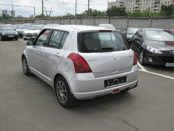 2007 Suzuki Swift Photos