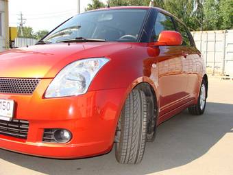 2007 Suzuki Swift Photos