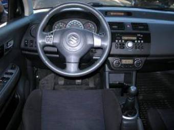 2007 Suzuki Swift Photos