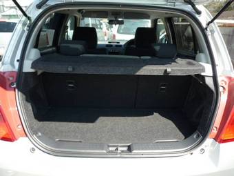 2008 Suzuki Swift Photos