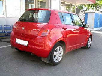 2008 Suzuki Swift Pictures