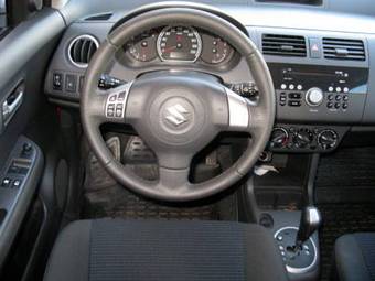 2008 Suzuki Swift Photos