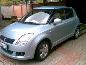 2008 Suzuki Swift Pictures