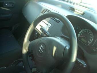 2008 Suzuki Swift Photos