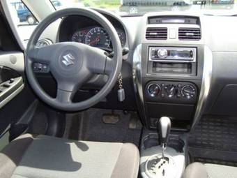 2007 Suzuki SX4 Sedan Pictures