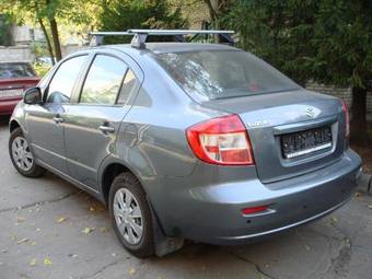 2007 Suzuki SX4 Sedan Photos