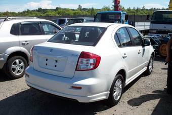 2008 Suzuki SX4 Sedan Photos