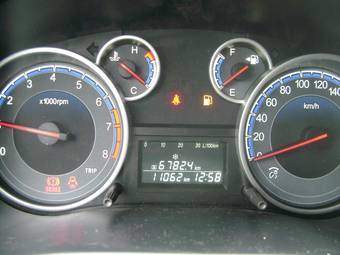 2010 Suzuki SX4 Sedan Images