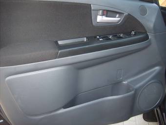 2011 Suzuki SX4 Sedan Photos