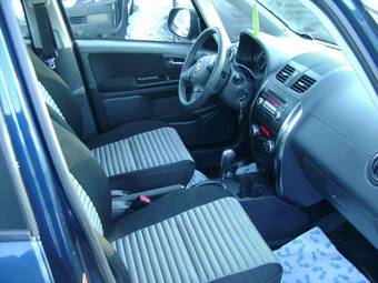 2011 Suzuki SX4 Sedan Photos