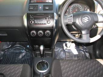 2006 Suzuki SX4 SUV Photos