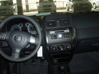 2010 Suzuki SX4 SUV Pictures